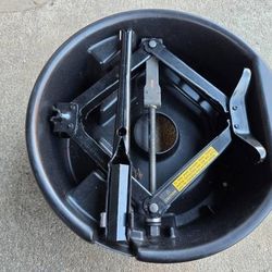 2003-07 Cadillac CTS Jack / Trunk Trim / Back Bumper