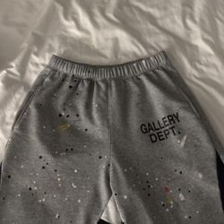 Gallery Dept Shorts Size Large