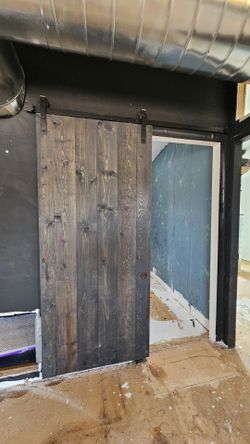 Band door