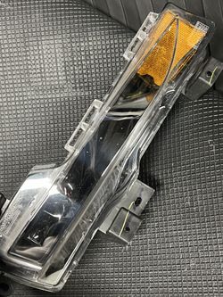 Left And Right Tesla Model 3 Fog Lamp Assembly