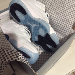 Legend Blue 11s Size 7