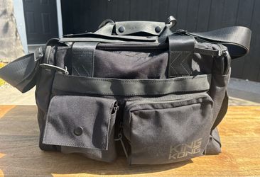 King Kong Gym Duffel Bag Shoe Compartment Black