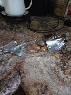 Vintage 1960s glass whale peanut dispenser