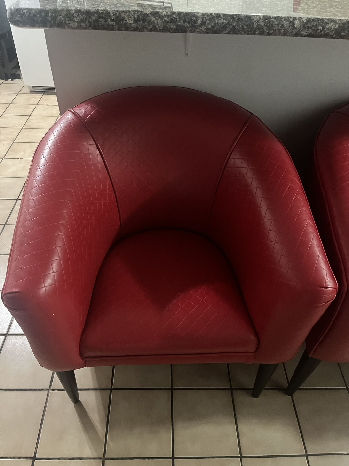 RED LOVE SEATS