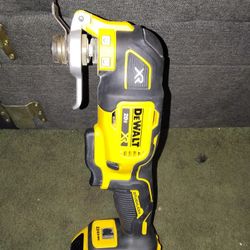 DeWalt Oscillating Multi tool,Xr 20v Hammerdrill,Leaf Blower
