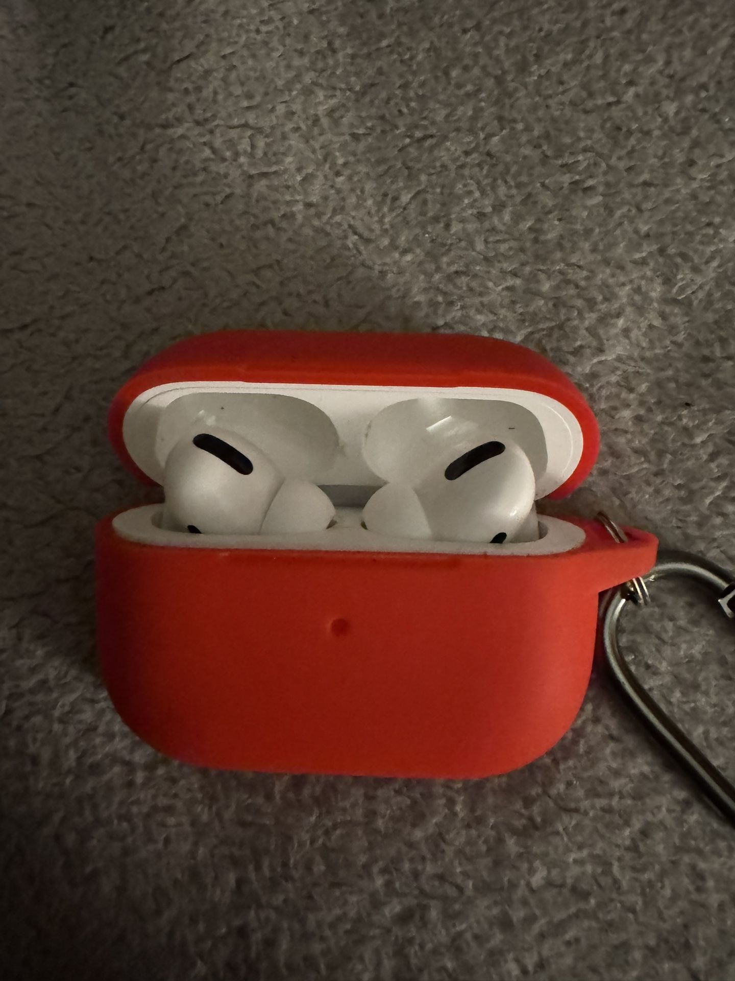 Apple AirPods Pro 1st Generation