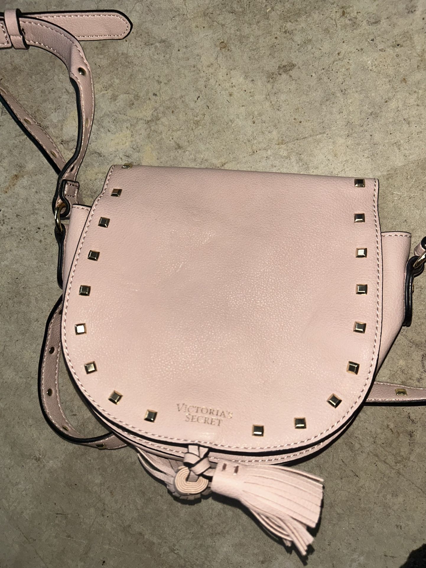 Peach Matte Shoulder Bag w/ Gold Chain