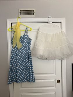 Retro Polka Dot Dress with Petticoat and Scarf