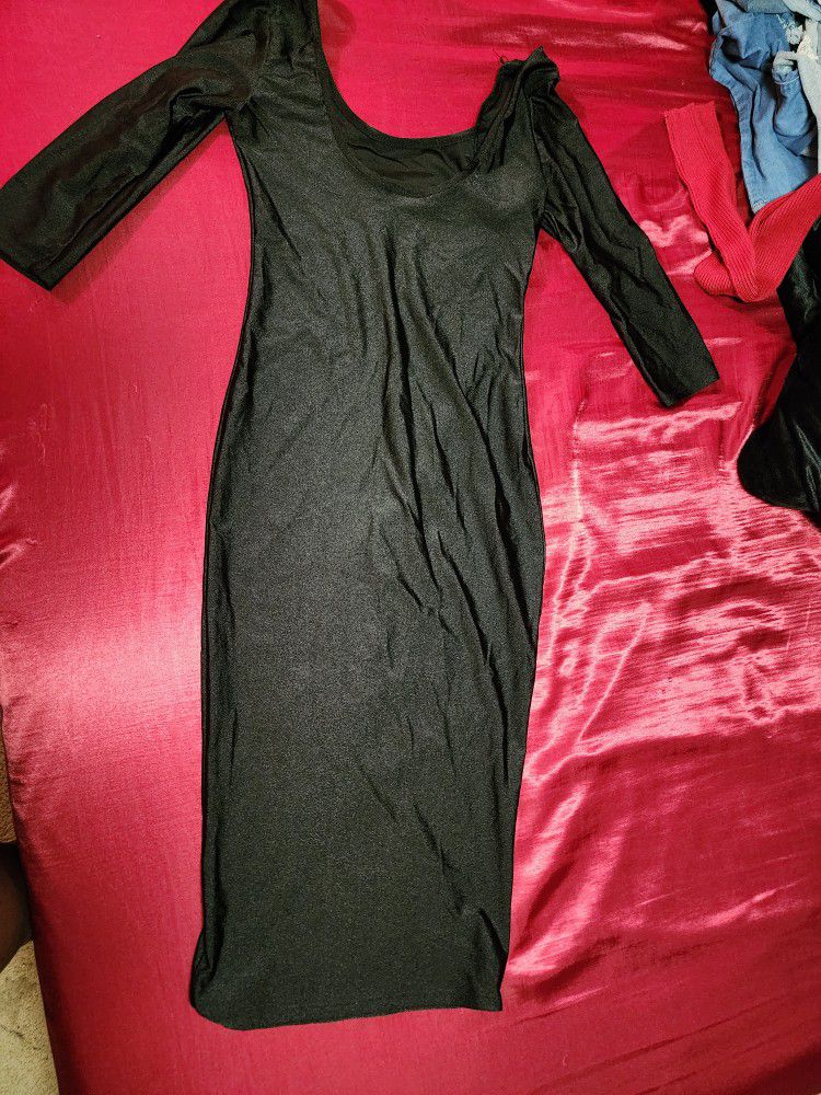 Black Bodycon Dress 