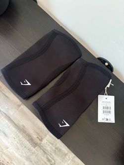 Gym shark knee sleeves