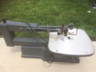 Scroll saw