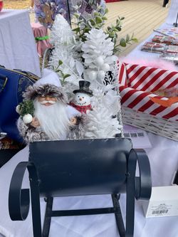 Metal Snowy Santa Sleigh