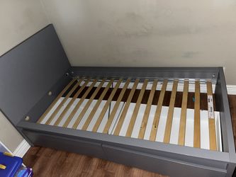Bed Frame Twin IKEA Good Condition