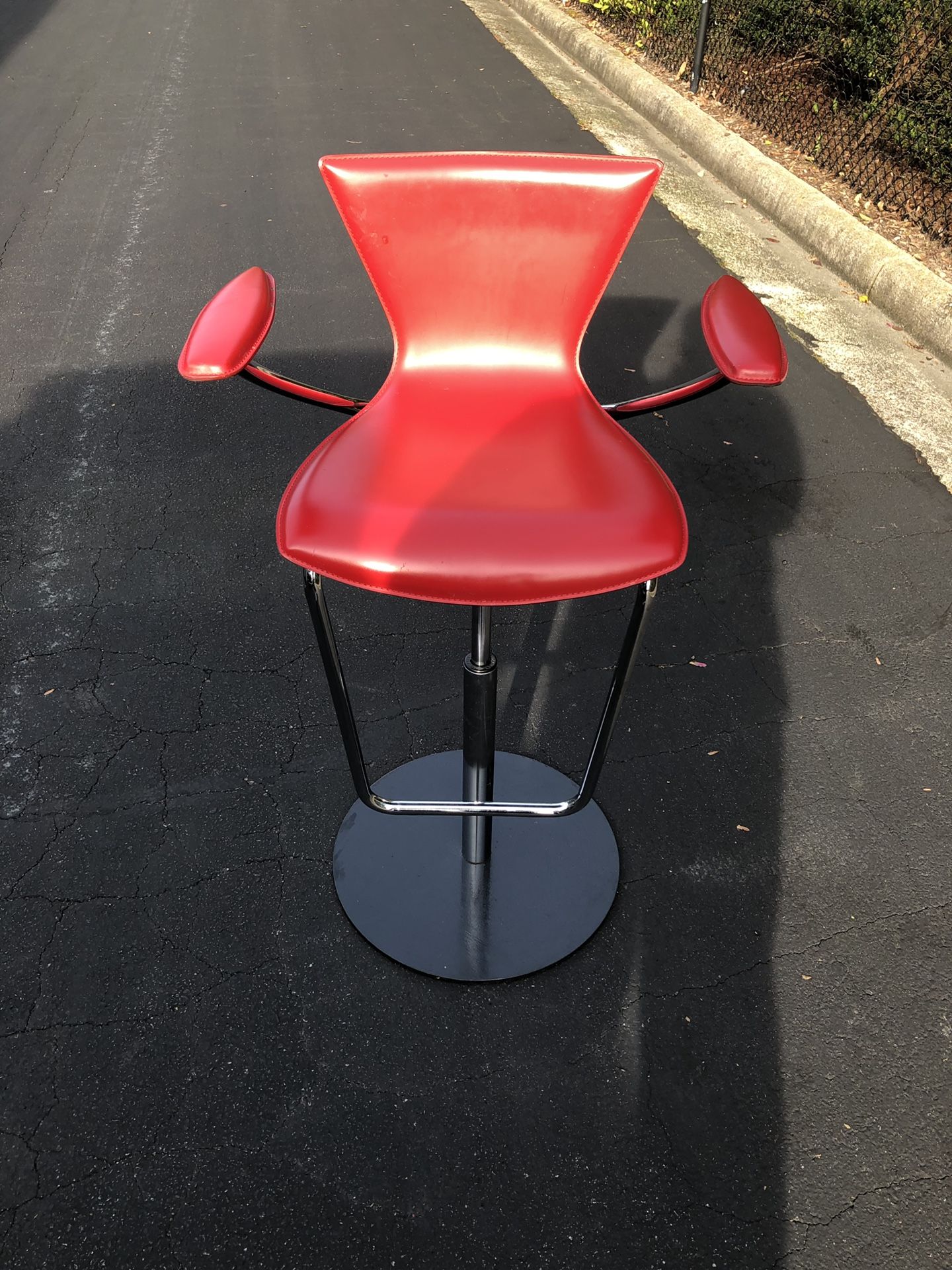 Bar stools made in Italy adjustable