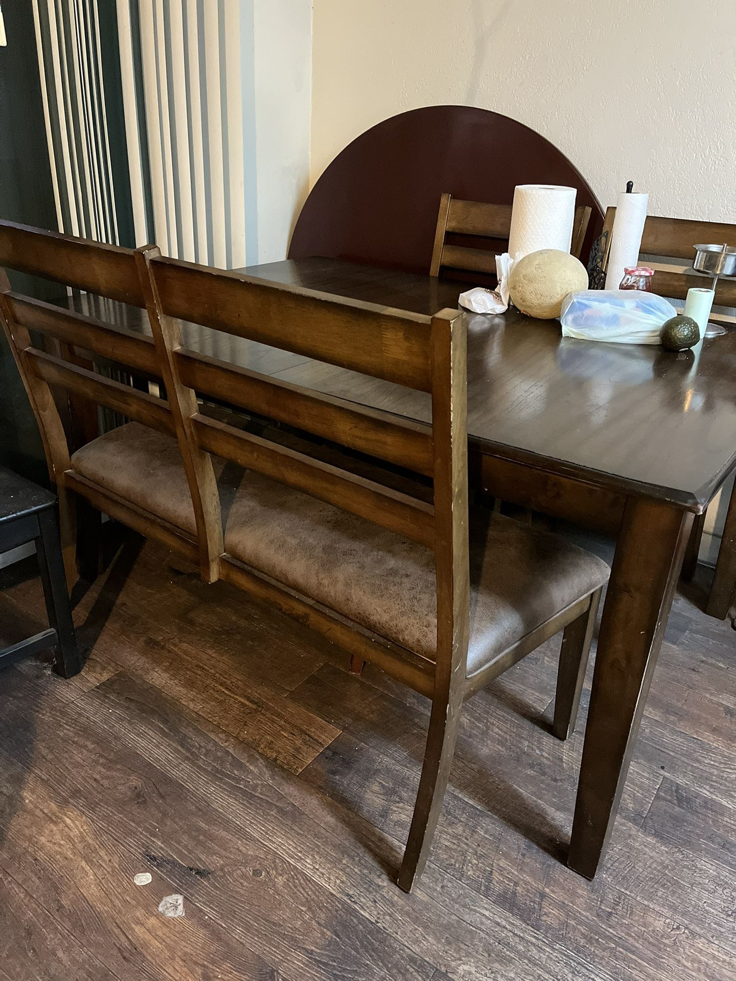 Comedor Con 4 Sillas 1 Banca 