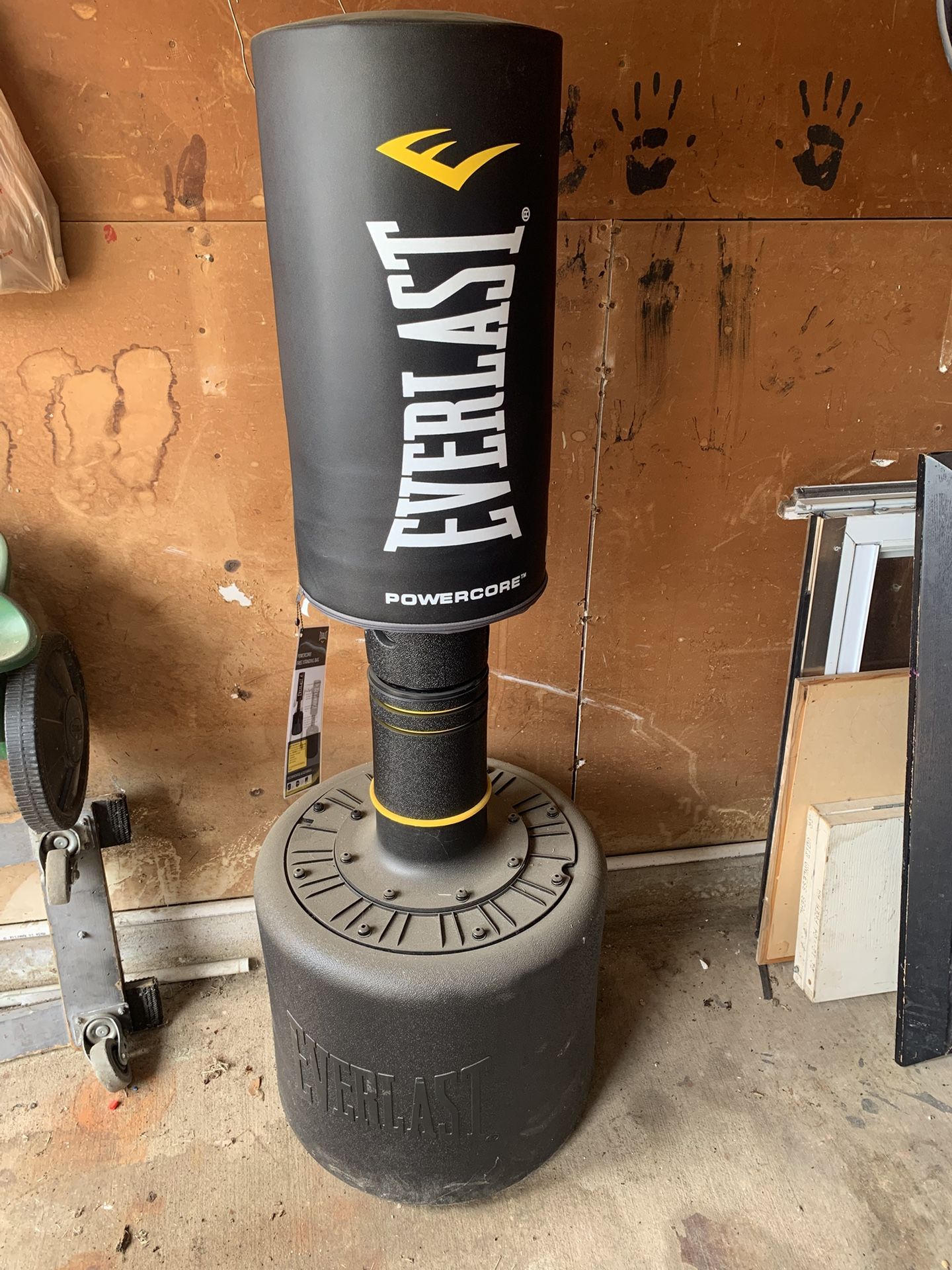 Powercore Free Standing Bag
