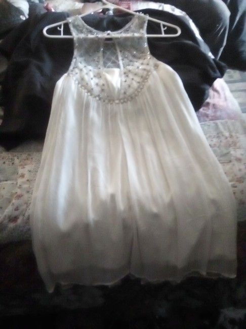 1950's WEDDING DRESS W/ GLASS BEADS ON NECKPIECE
