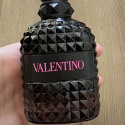 Valentino Born In Roma Uomo Intense