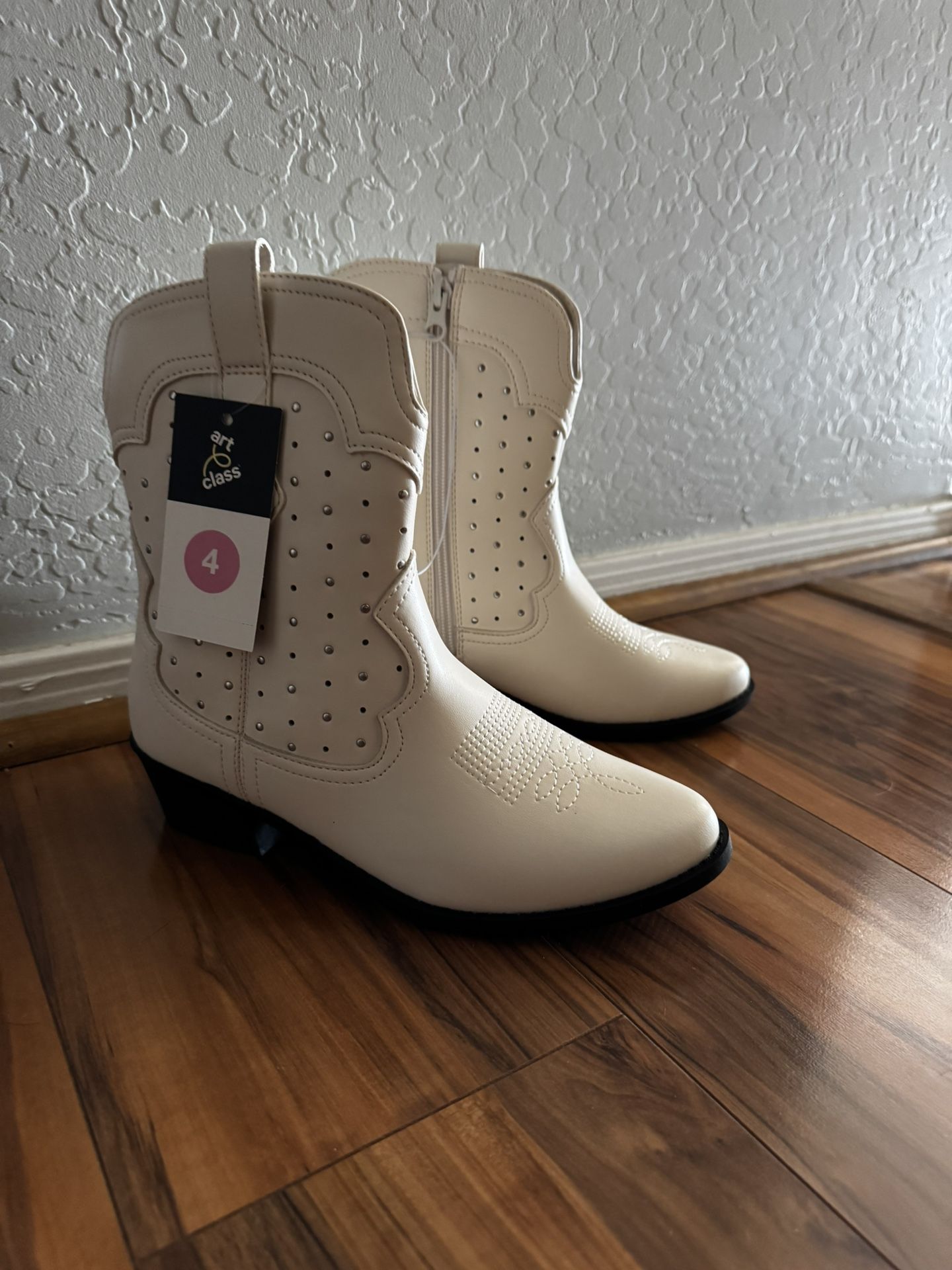 Size 4 Girls White Cowboy Boots
