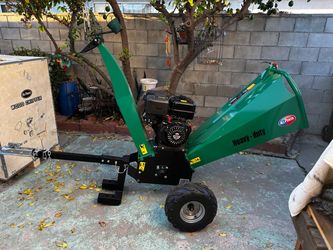 New all power 420cc gas chipper/shredder, up 7”diameter. Try before you buy. Pickup only.