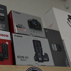 Canon EOS Rebel T7 Kit