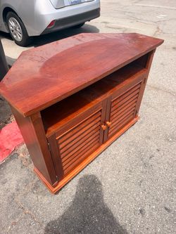 Corner TV Console