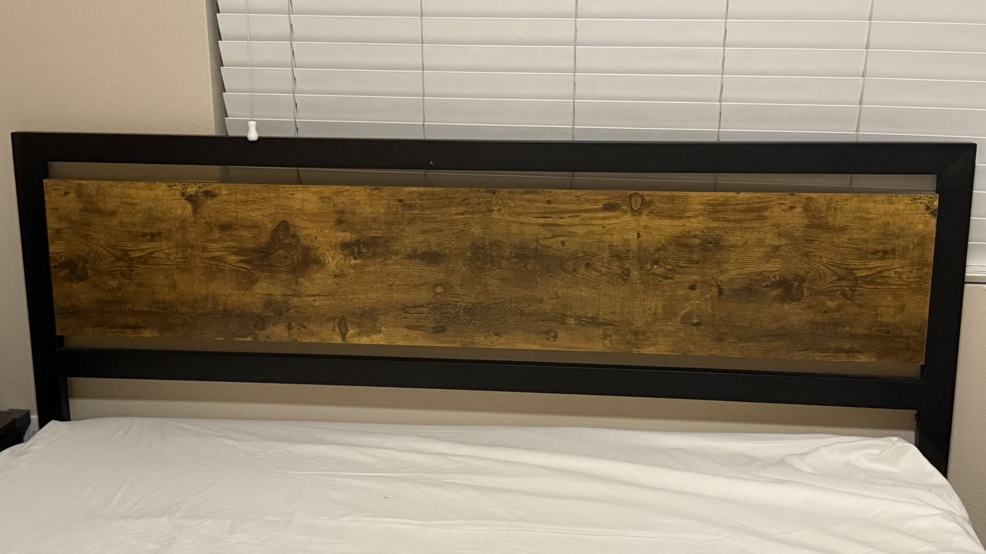 Bed Frame(Price negotiable-Time Crunch)