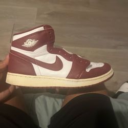Jordan 1 retro OG red Artisans size 7