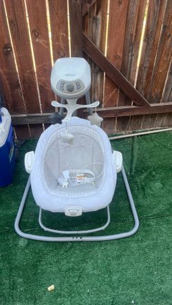 Baby swing