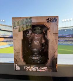 ⭐ LA Dodgers Star Wars Night Grogu Bobblehead — $60