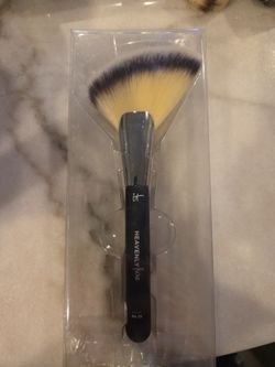 It Heavenly Luxe No 25 Brush