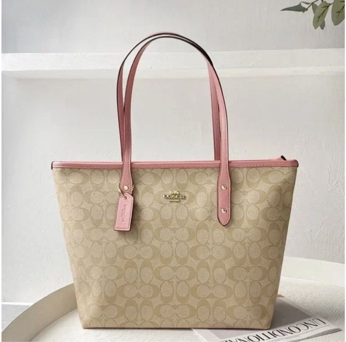F58292 COACH City Zip Tote in Signature Khaki / Pink Outlet