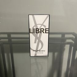Libre Yves Saint Laurent