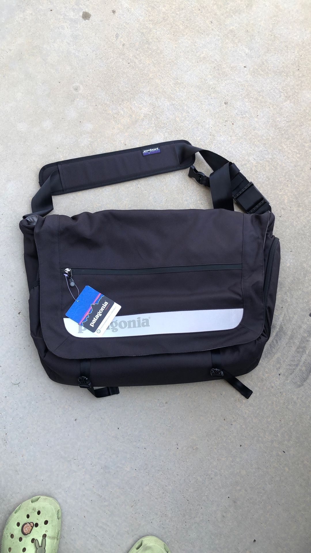 Patagonia critical mass messenger bag
