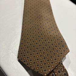 Christian Dior new 100% silk tie