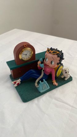 Betty boop clock