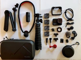 Insta360 AcePro 2 Bundle, 8K Waterproof Action Camera Bundle Mint Condition