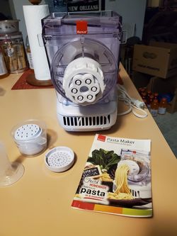 Appliance pasta maker Ronco