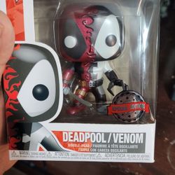 Deadpool/ Venom Funko Pop