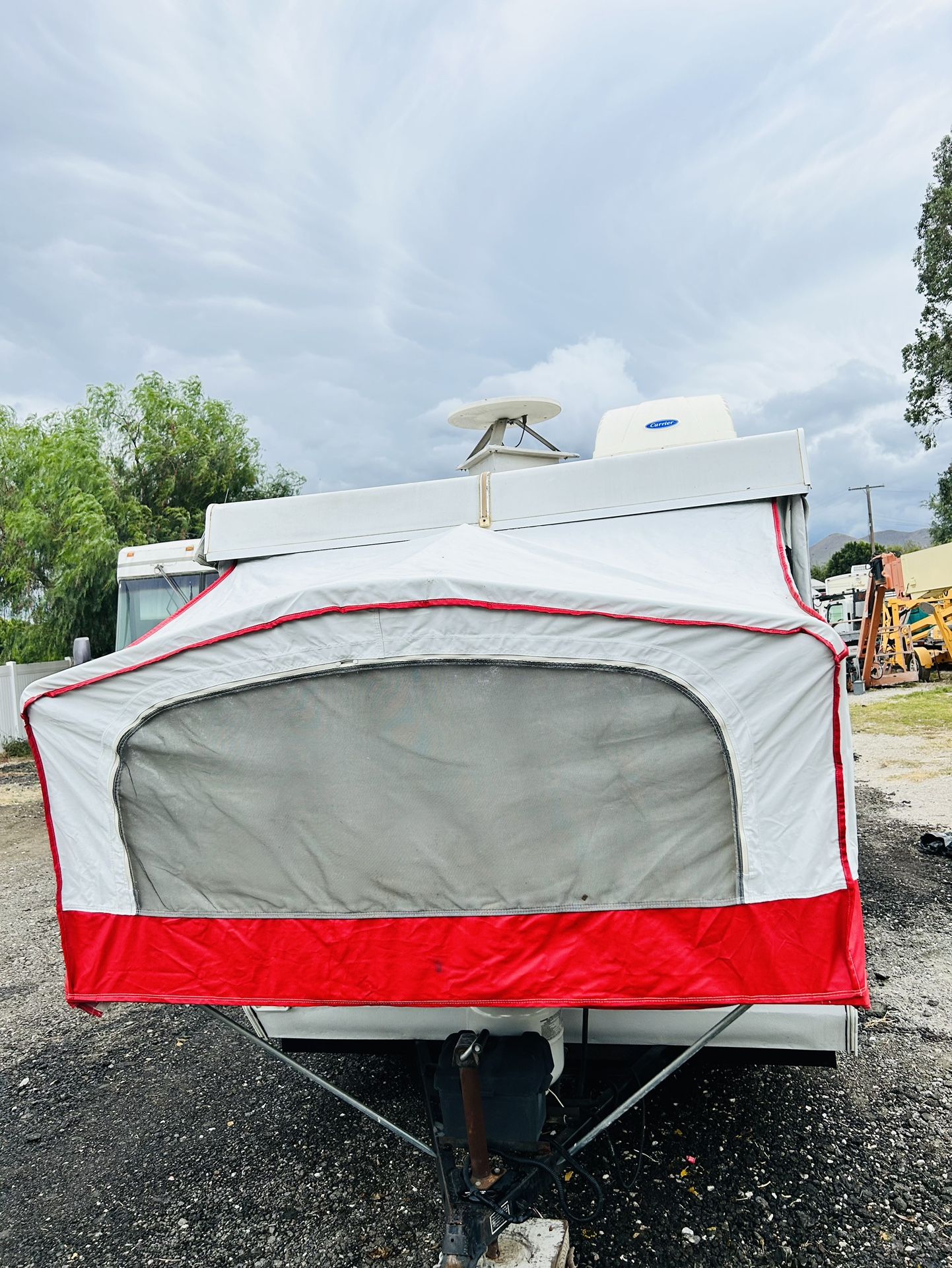 1999 Pop Up Tent trailer With Ac Unit