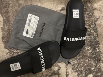 Balenciaga Slides Size 10 $80