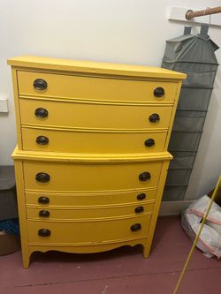 Clothes Dresser
