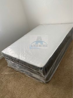 NEW FULL SIZE 54x75” MATTRESS AND BOX SPRING-2pcs