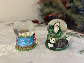 Vintage Mini Snow Globes 