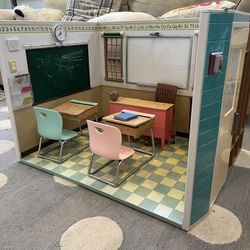 Our Generation School Set 