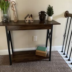 Entrance Table 