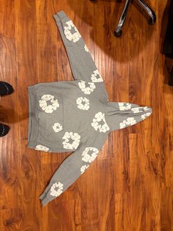 Demin tears grey white