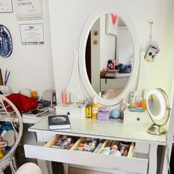 Beautiful Makeup Vanity!!!