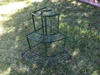 3 tiers vintage wrought iron corner plant stand
