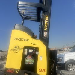 2017 HYSTER 3500 electric forklift